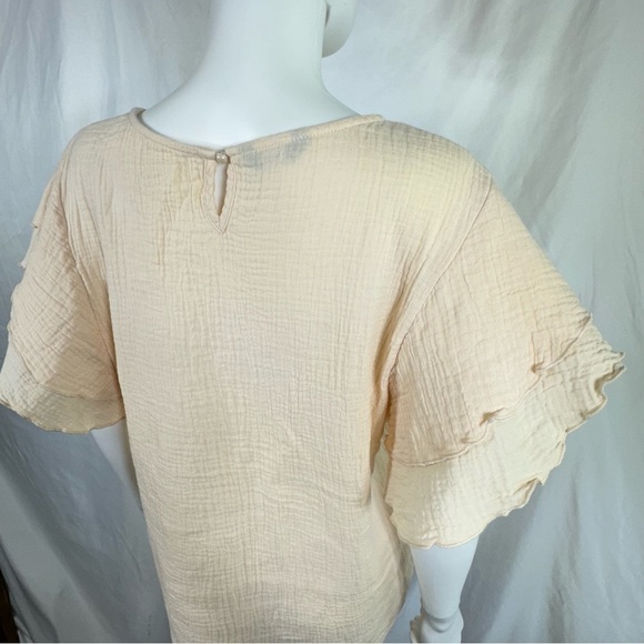 Dokotoo Women’s Cream Butterfly Ruffle Sleeve Blouse - Picture 4 of 6